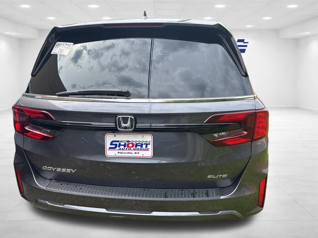 Used 2025 Honda Odyssey Elite image 5