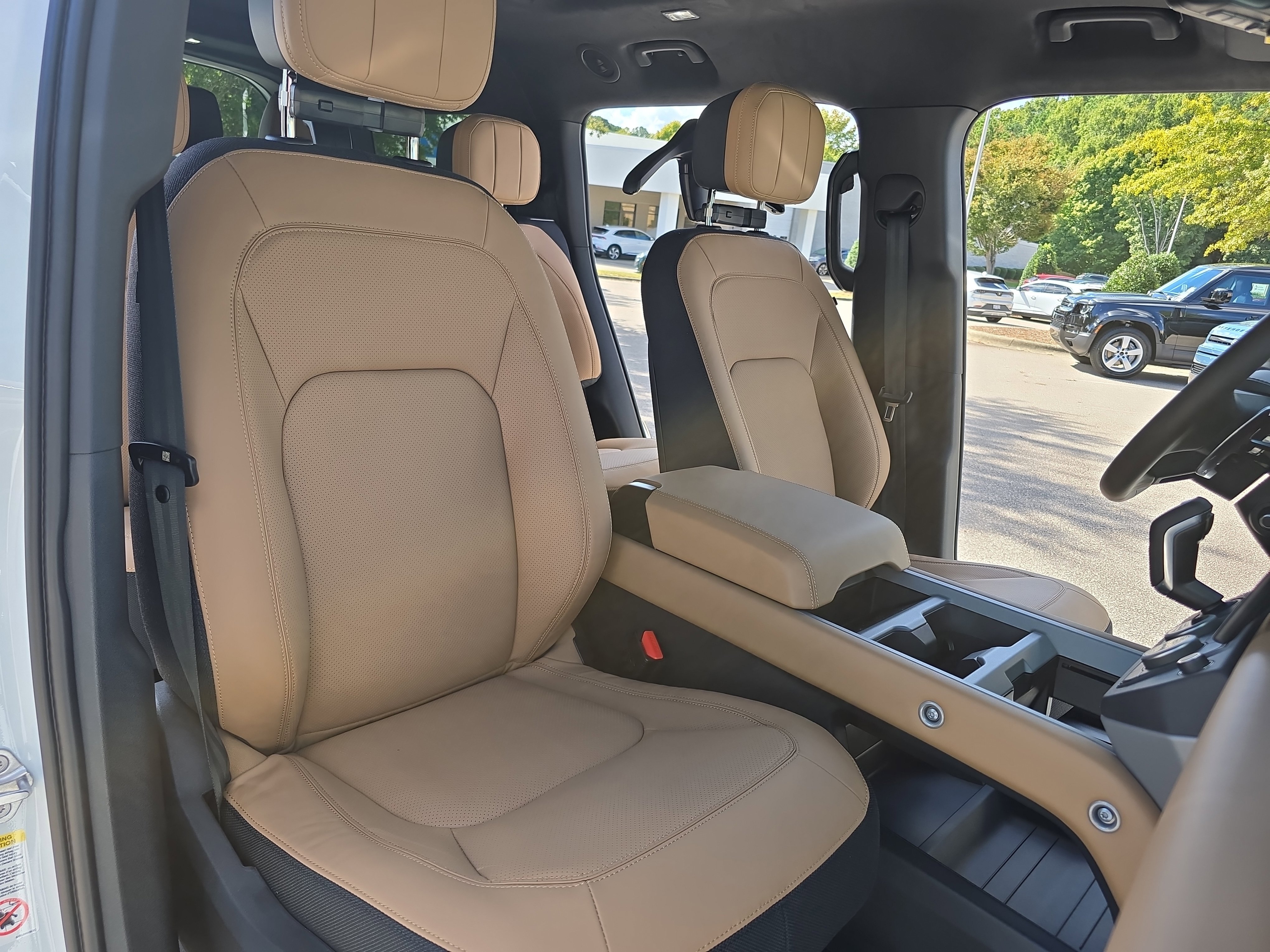 New 2026 Land Rover Defender 130 V8 image 10