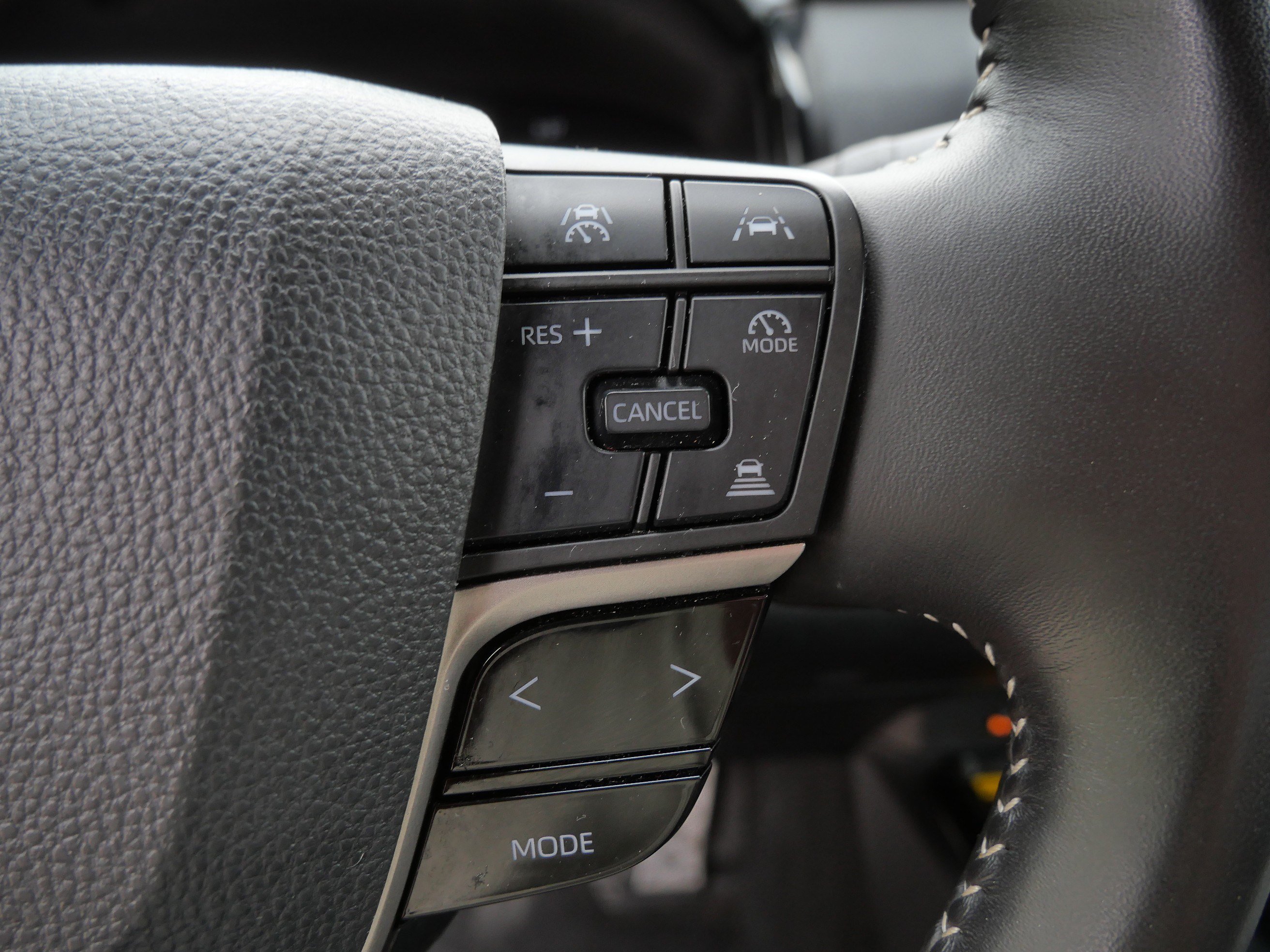 Certified 2025 Toyota Camry SE FWD image 29