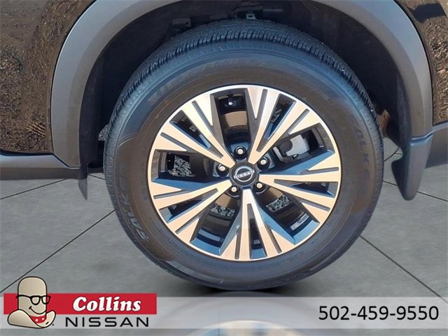 Certified 2023 Nissan Rogue SV image 4