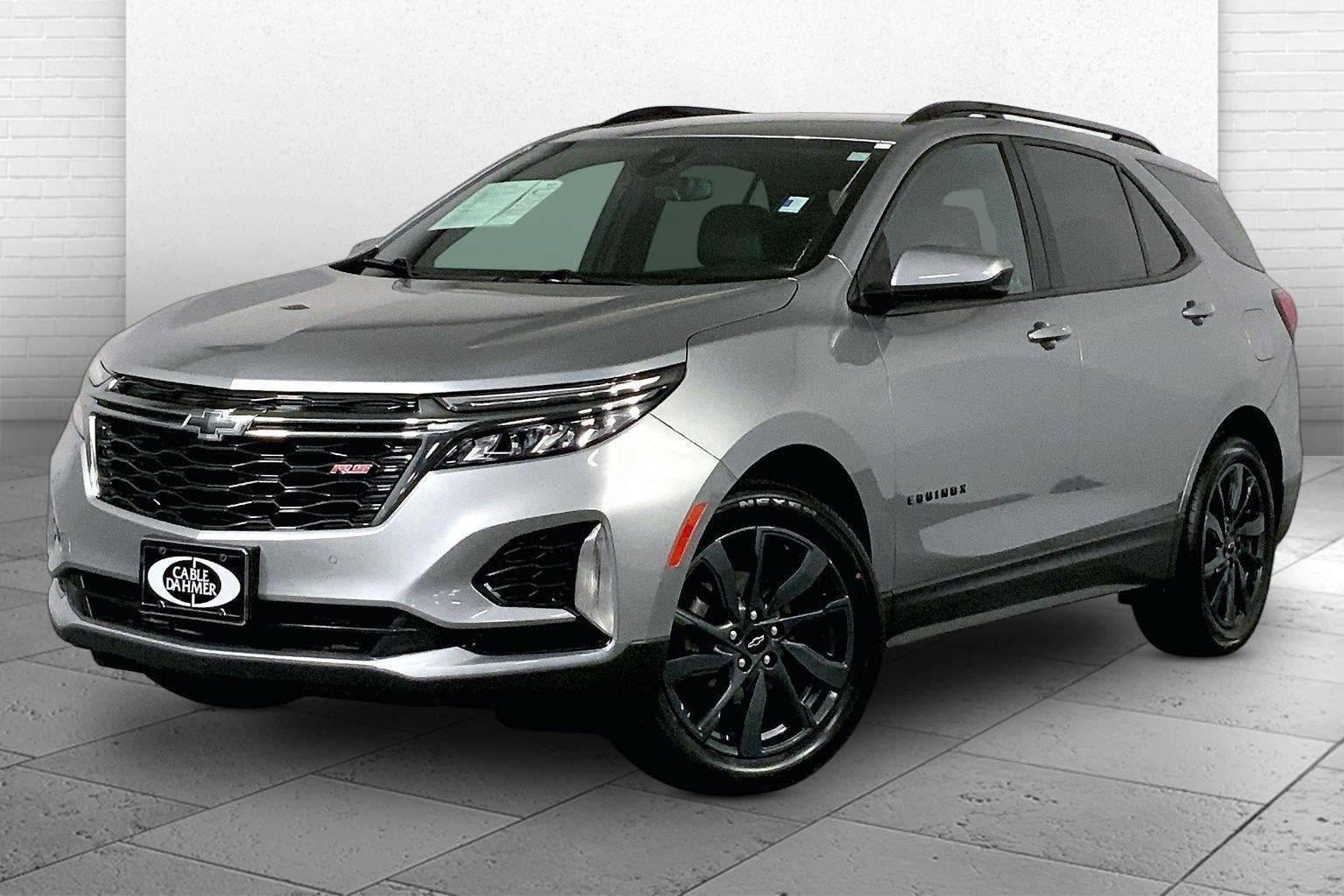 Used 2023 Chevrolet Equinox RS FWD image 12