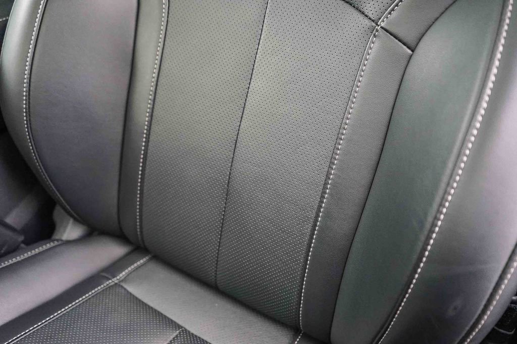 Certified 2025 INFINITI QX60 Luxe image 23