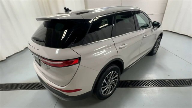 Used 2020 Lincoln Corsair FWD w/ Equipment Group 101A image 8