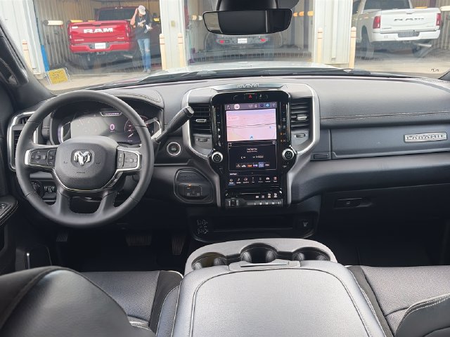 Used 2026 RAM 2500 Laramie AWD/4WD image 12