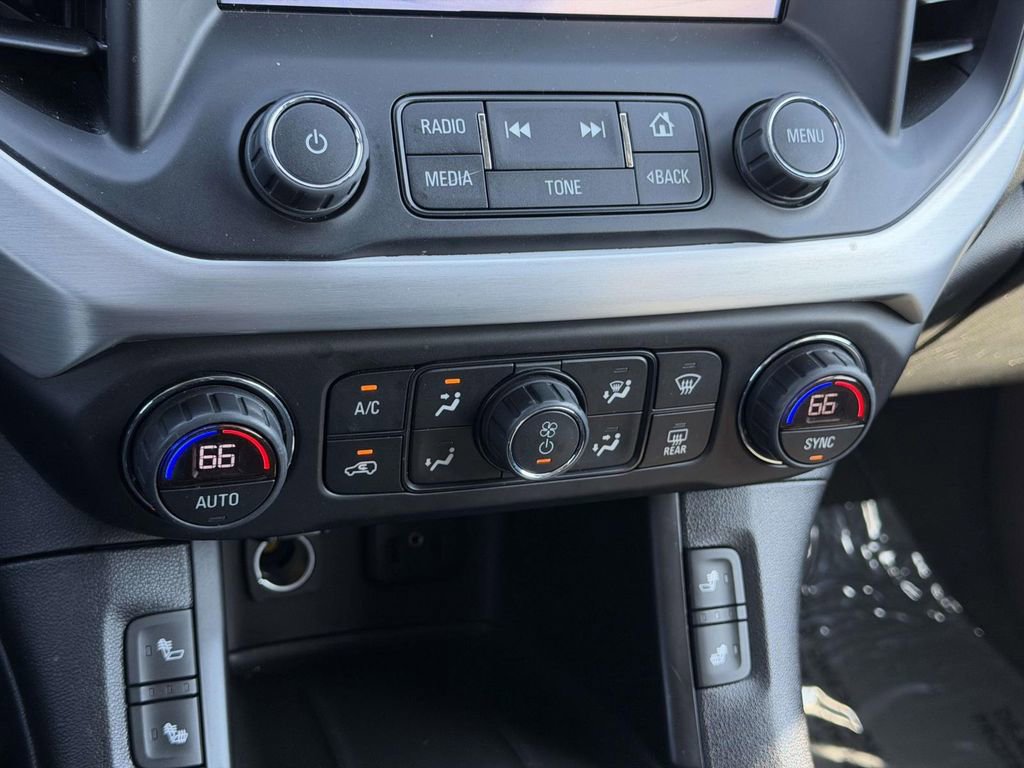 Used 2019 GMC Acadia SLT w/ Black Edition image 5