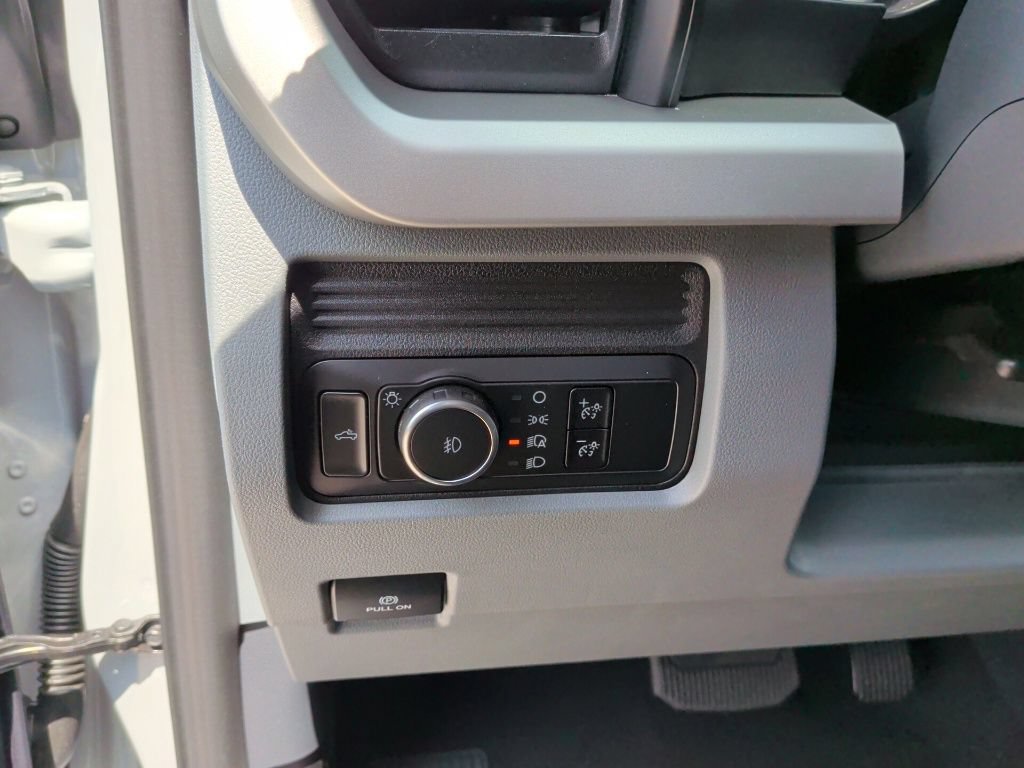New 2026 Ford F350 XLT AWD/4WD image 15