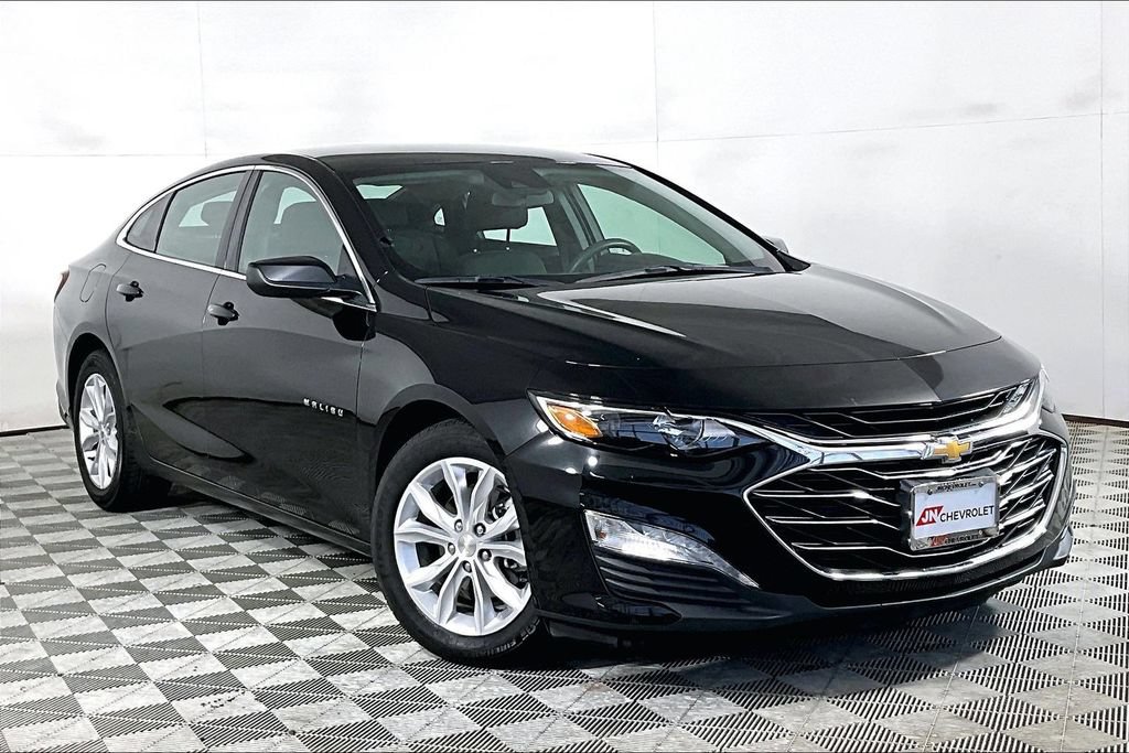 Used 2020 Chevrolet Malibu LT FWD image 11