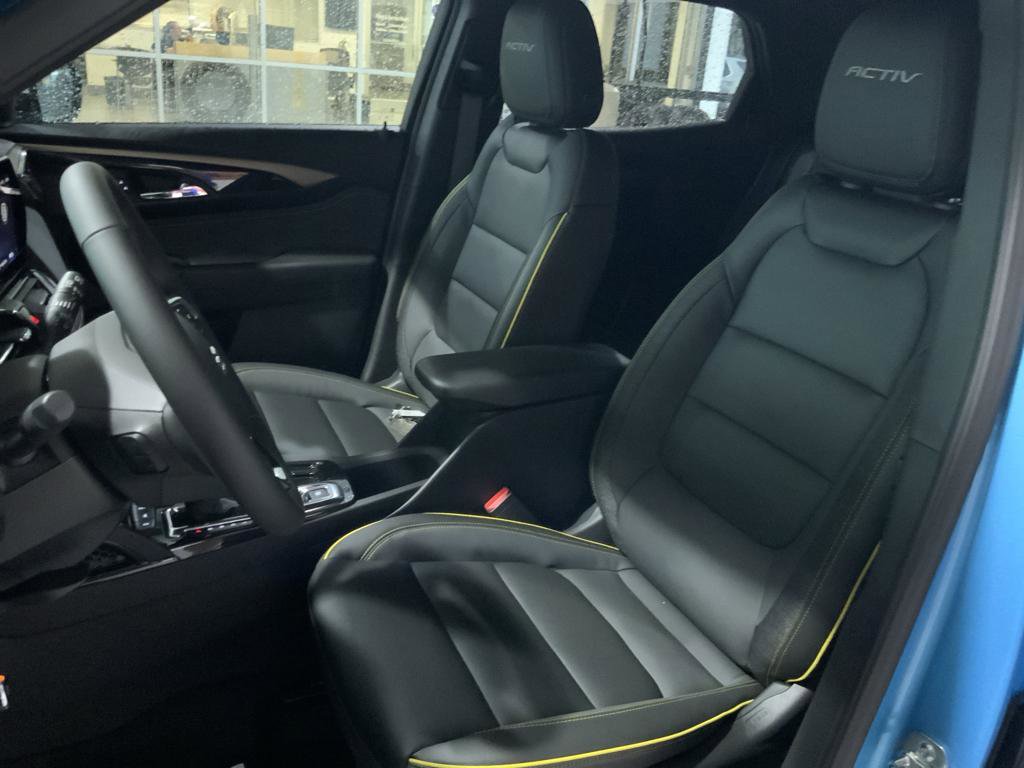 New 2025 Chevrolet TrailBlazer ACTIV w/ Driver Confidence Package image 5