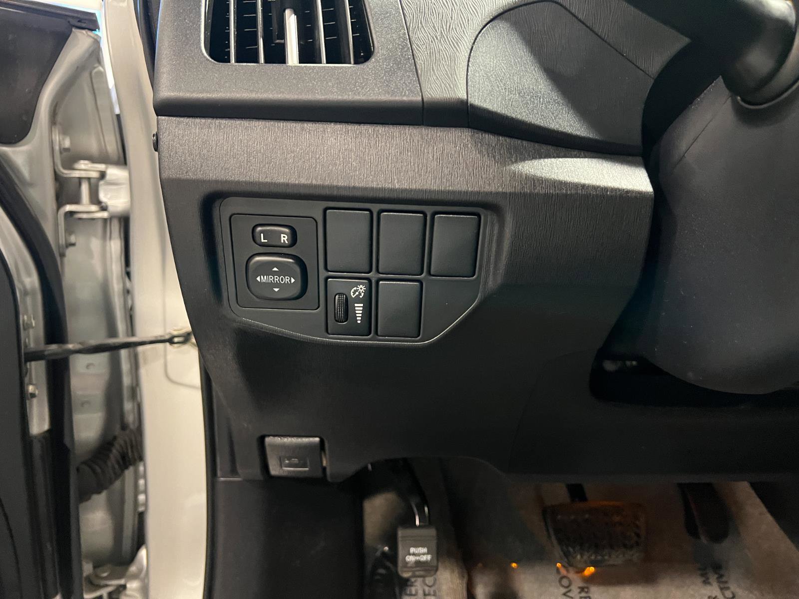 Used 2012 Toyota Prius Four FWD image 14