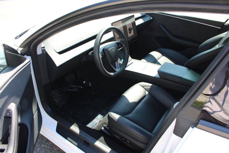Used 2024 Tesla Model 3 Long Range AWD/4WD image 9