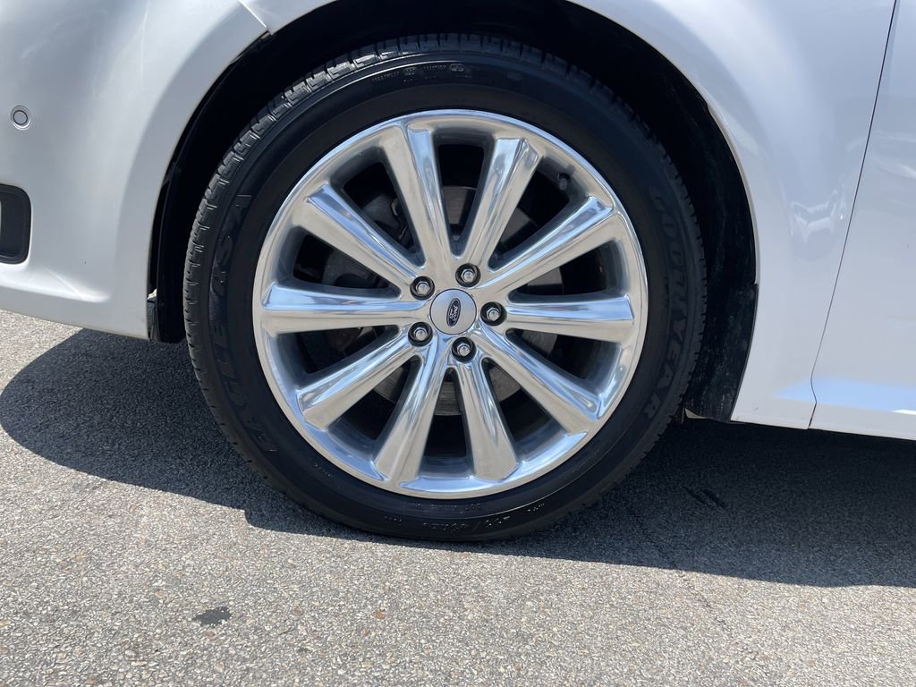 Used 2019 Ford Flex Limited w/ Equipment Group 303A AWD/4WD image 9
