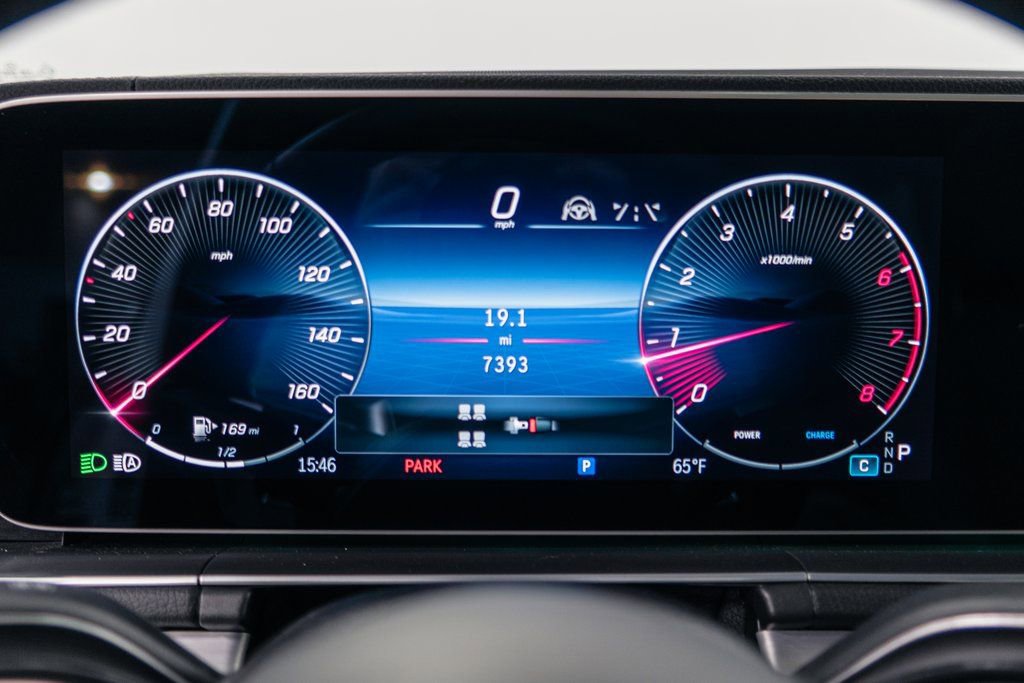 Used 2024 Mercedes-Benz GLS 450 4MATIC image 14