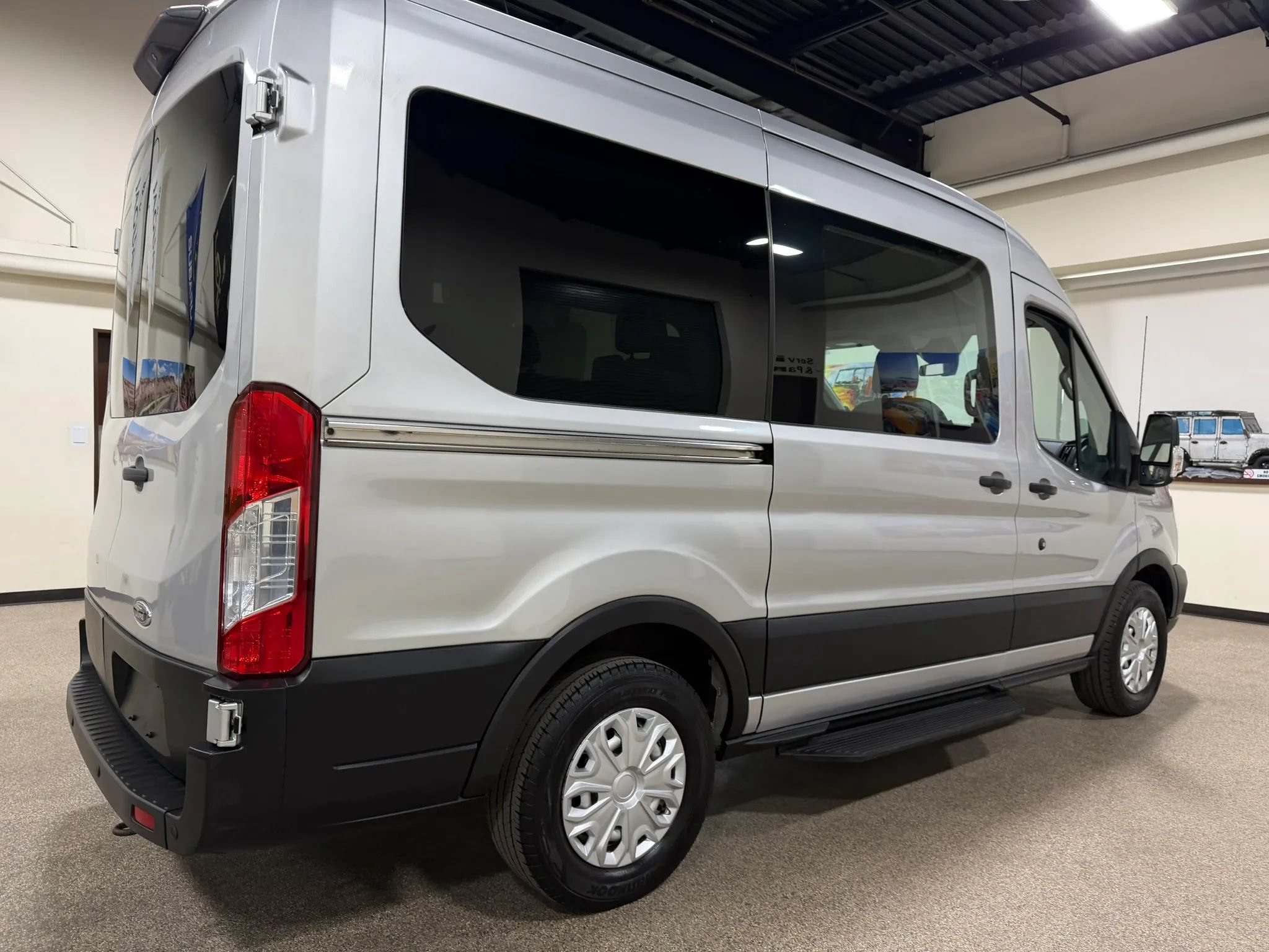 Used 2019 Ford Transit 150 XL RWD image 16