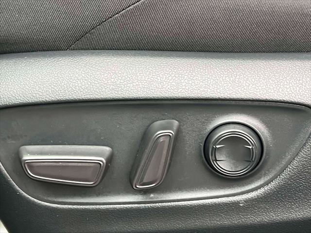 Certified 2025 Toyota RAV4 SE w/ Weather & Moonroof Package image 20