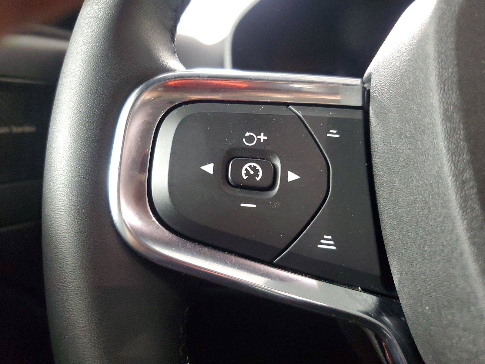 Certified 2023 Volvo C40 P8 Recharge Ultimate AWD/4WD image 25