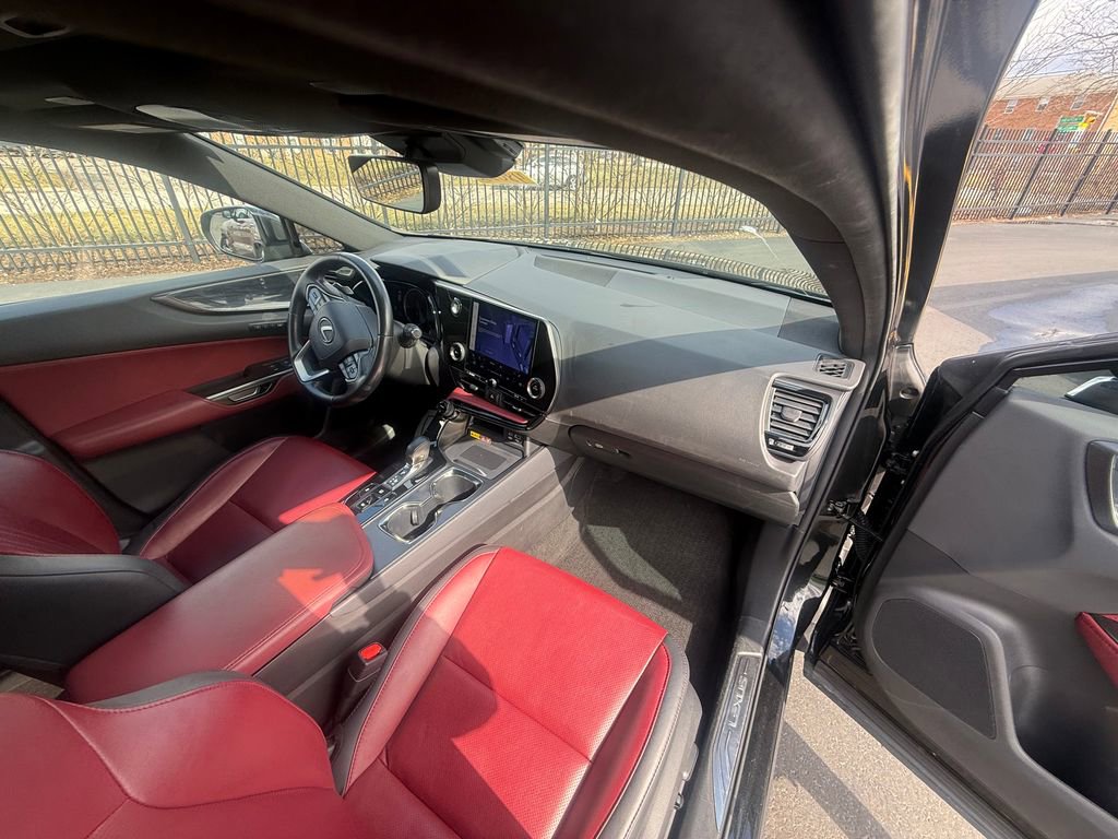 Used 2022 Lexus NX 250 FWD image 13