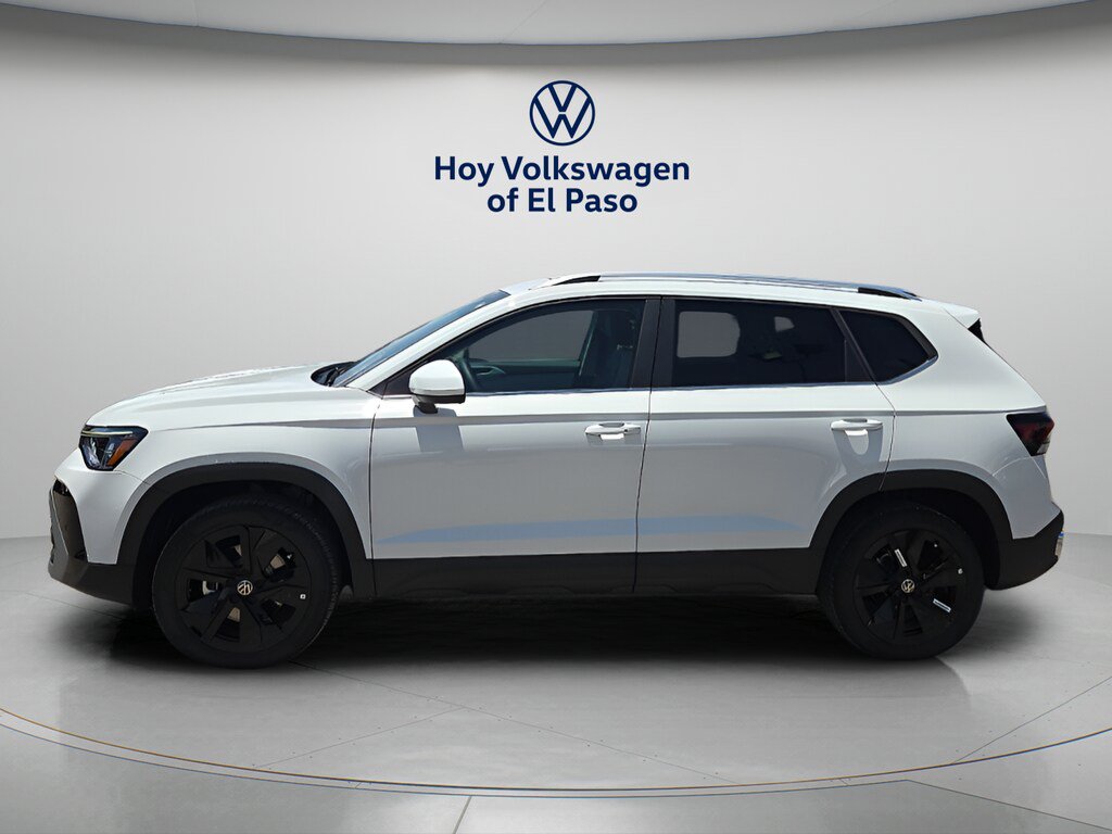 New 2026 Volkswagen Taos SE FWD image 5