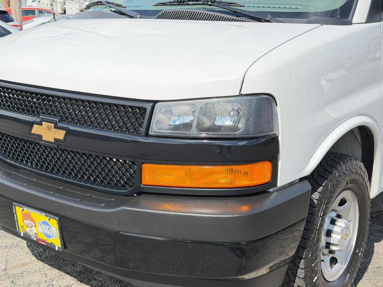 Used 2025 Chevrolet Express 2500 Extended w/ Driver Convenience Package RWD image 8