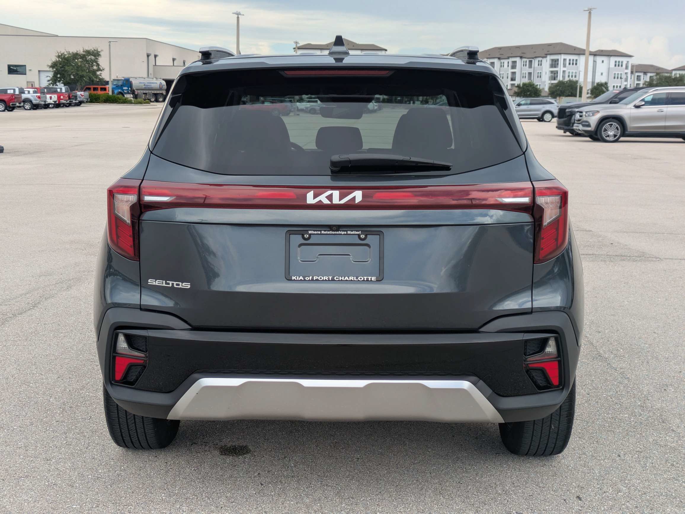 Certified 2024 Kia Seltos EX FWD image 6