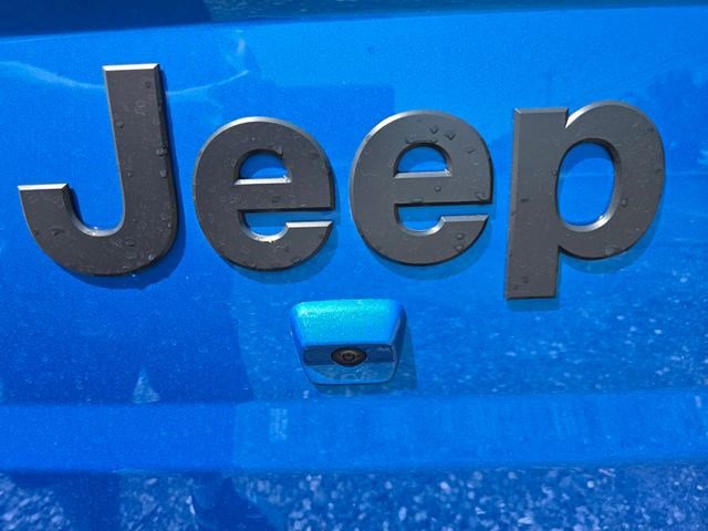 Used 2023 Jeep Gladiator Overland AWD/4WD image 23