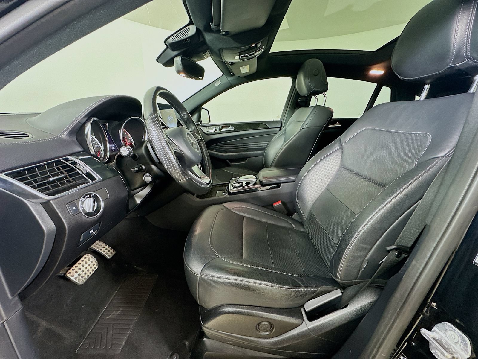 Used 2019 Mercedes-Benz GLE 43 AMG 4MATIC Coupe image 31