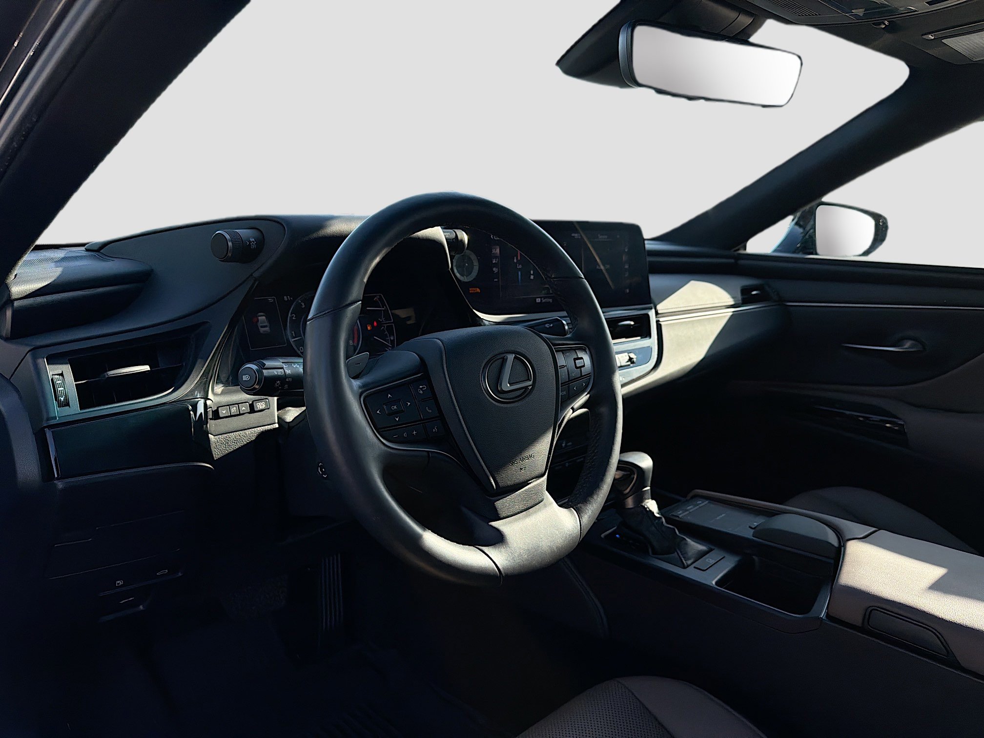 Certified 2022 Lexus ES 350 w/ Premium Package FWD image 4