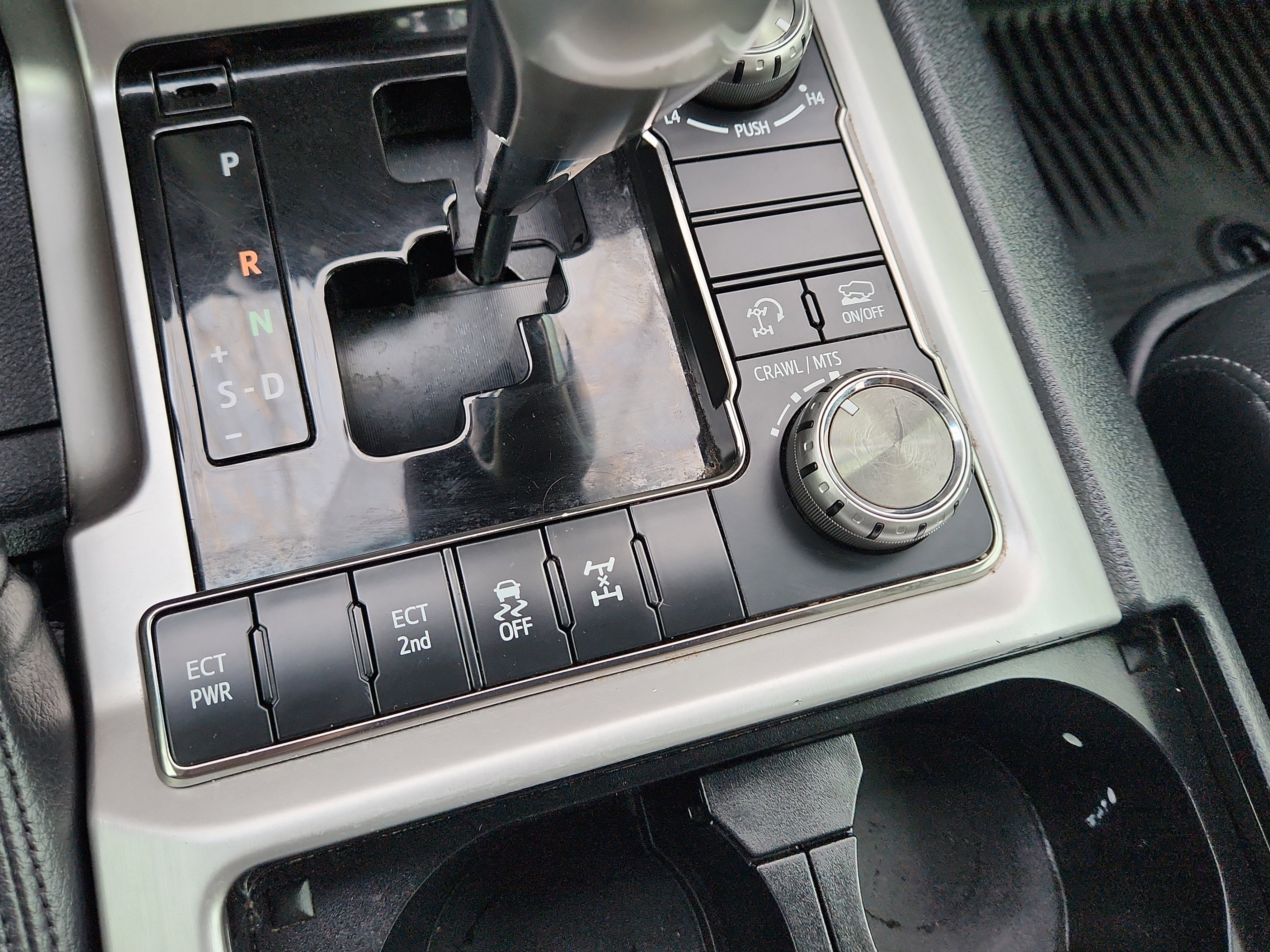 Certified 2019 Toyota Land Cruiser AWD/4WD image 29