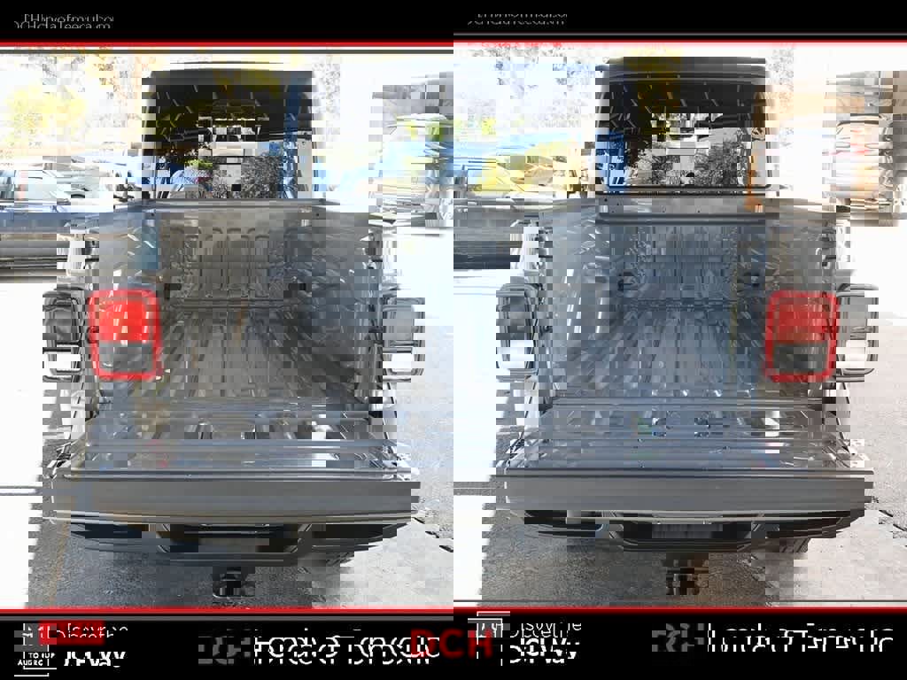 Used 2022 Jeep Gladiator Sport image 22