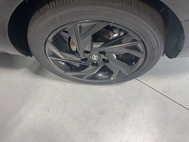 New 2026 Hyundai Elantra Sport image 29