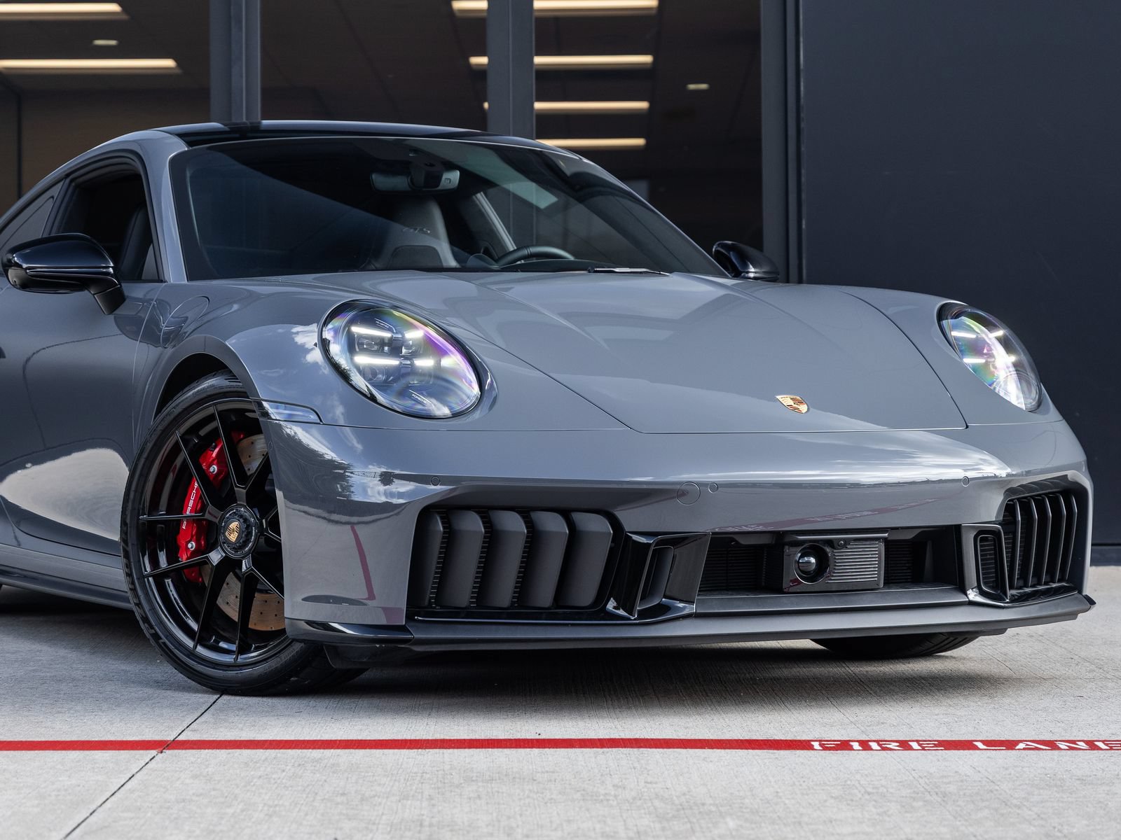 Certified 2025 Porsche 911 Carrera 4 GTS AWD/4WD image 9
