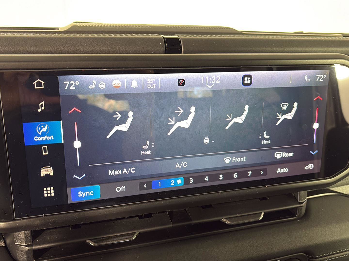 Used 2026 Jeep Wrangler Unlimited Rubicon w/ Steel Bumper Group image 32