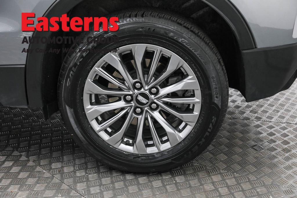 Used 2024 Cadillac XT4 Premium Luxury AWD/4WD image 35