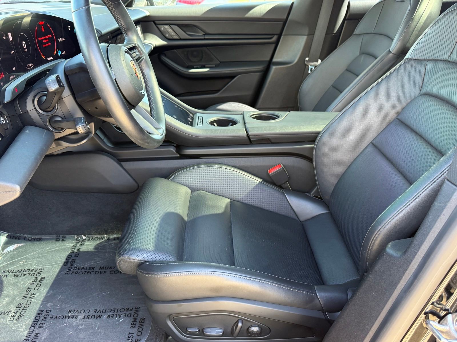 Used 2024 Porsche Taycan image 26