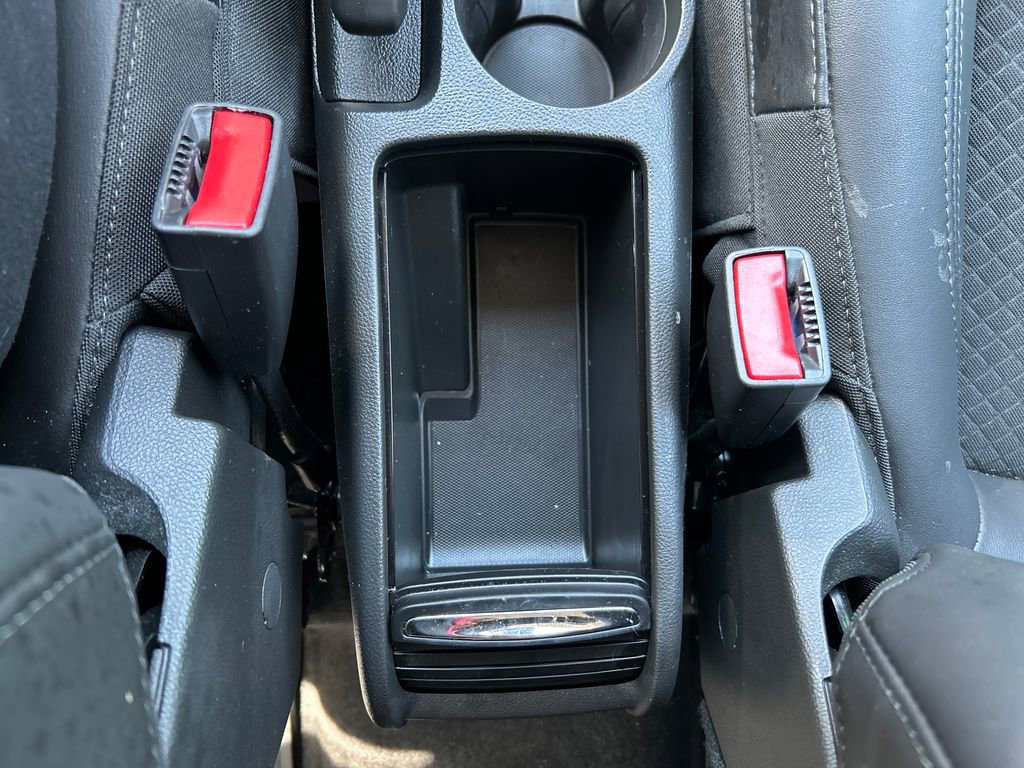 Used 2022 Buick Encore Preferred w/ Safety Package AWD/4WD image 31