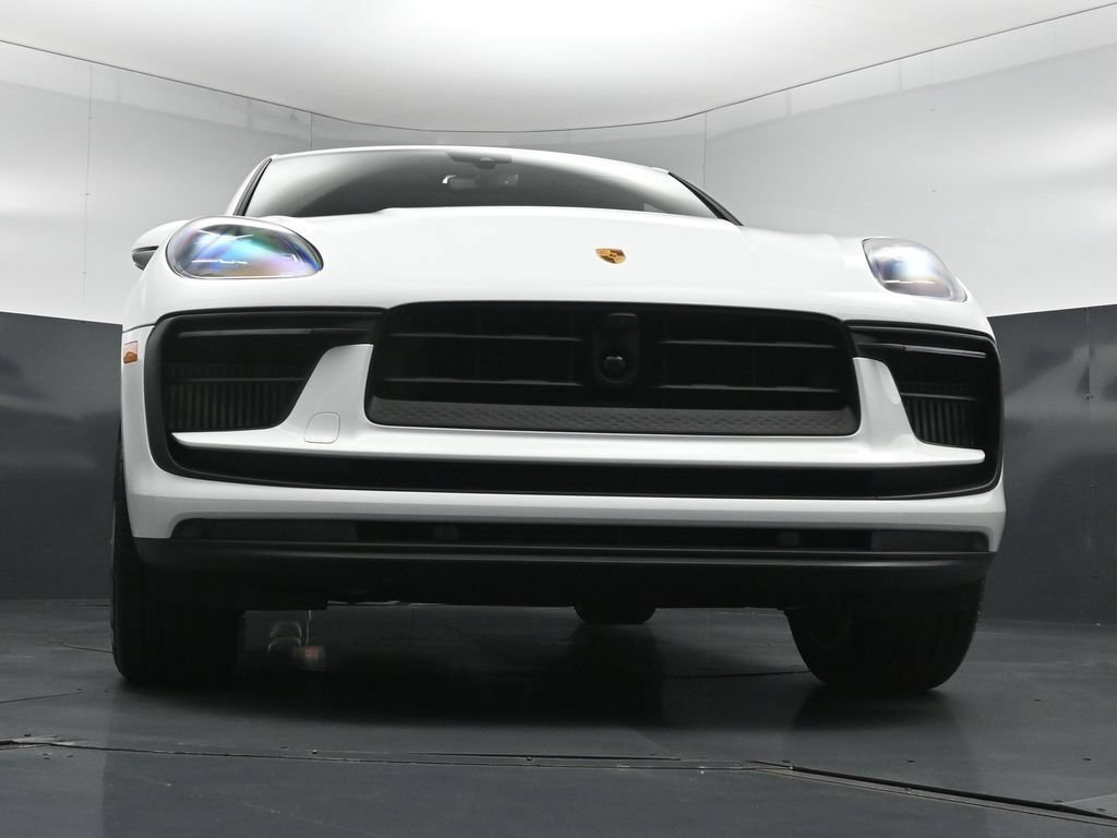 New 2026 Porsche Macan S AWD/4WD image 30