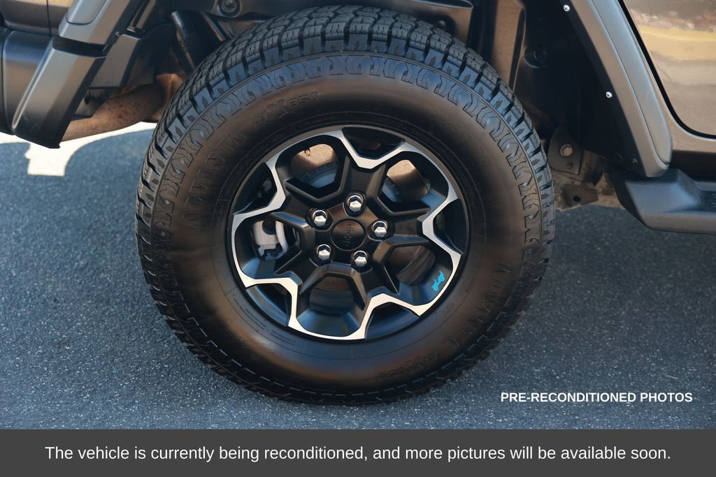 Used 2022 Jeep Wrangler Unlimited Rubicon 4xe w/ Safety Group image 9