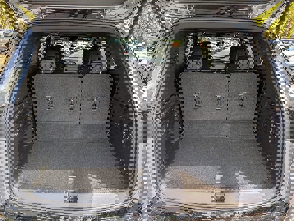 New 2026 Buick Enclave Sport Touring w/ Super Cruise Package image 13