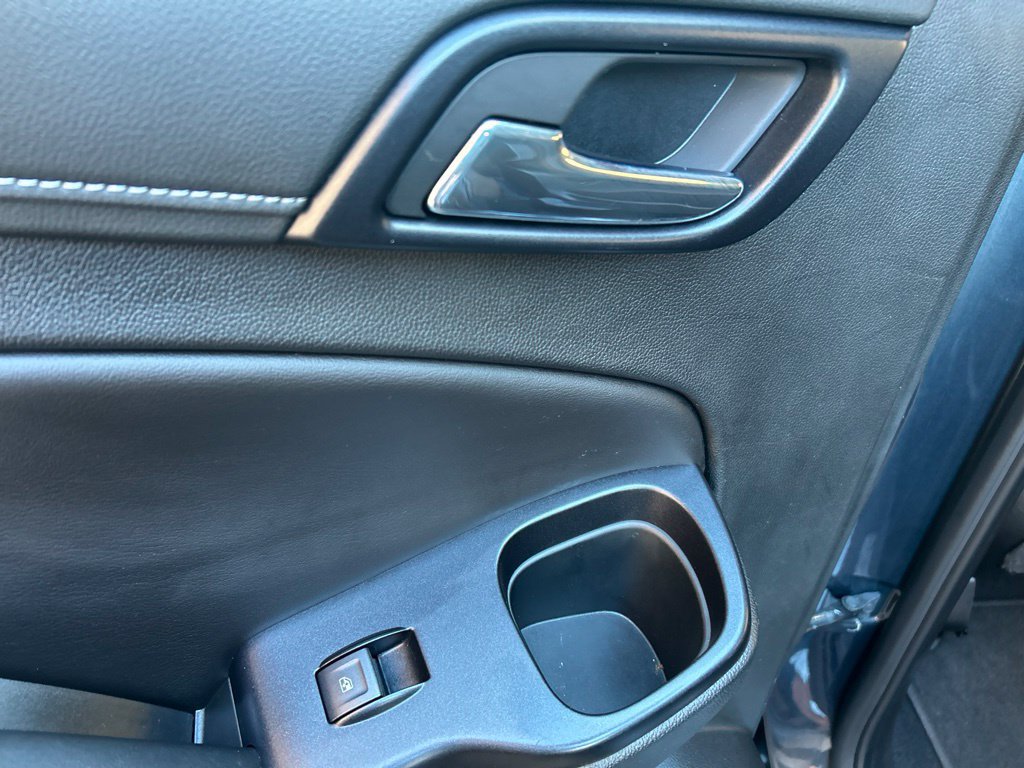 Used 2019 Chevrolet Tahoe Premier w/ RST 6.2L Performance Edition AWD/4WD image 27
