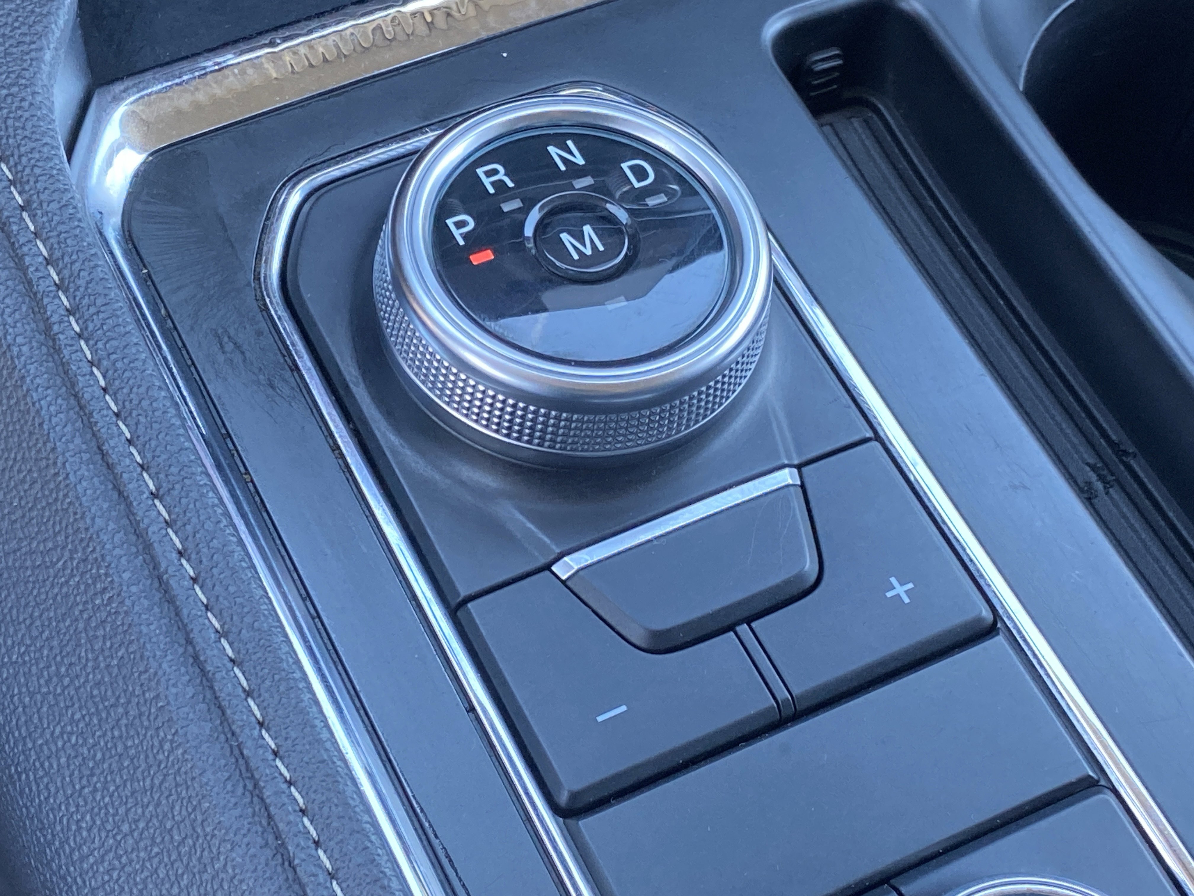 Used 2024 Ford Expedition XLT image 24