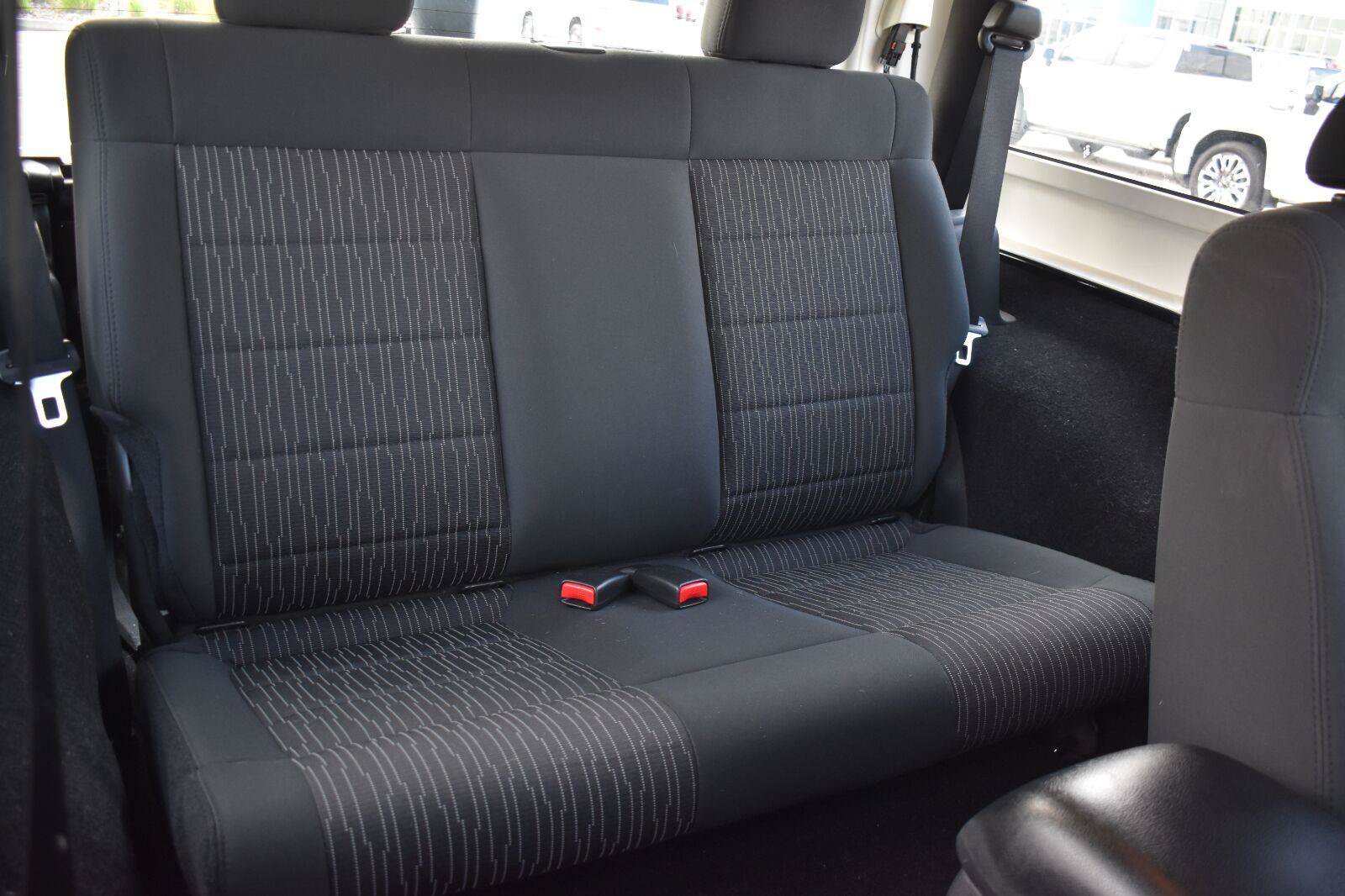 Used 2012 Jeep Wrangler Sport w/ Connectivity Group AWD/4WD image 9
