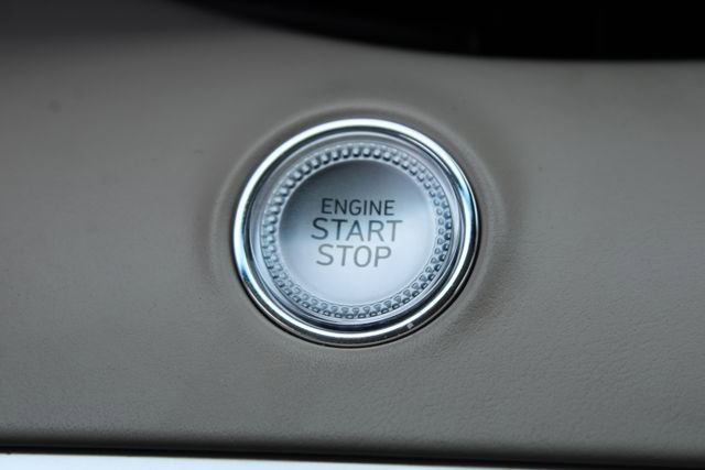 Used 2022 Genesis GV70 2.5T w/ Select Package image 22