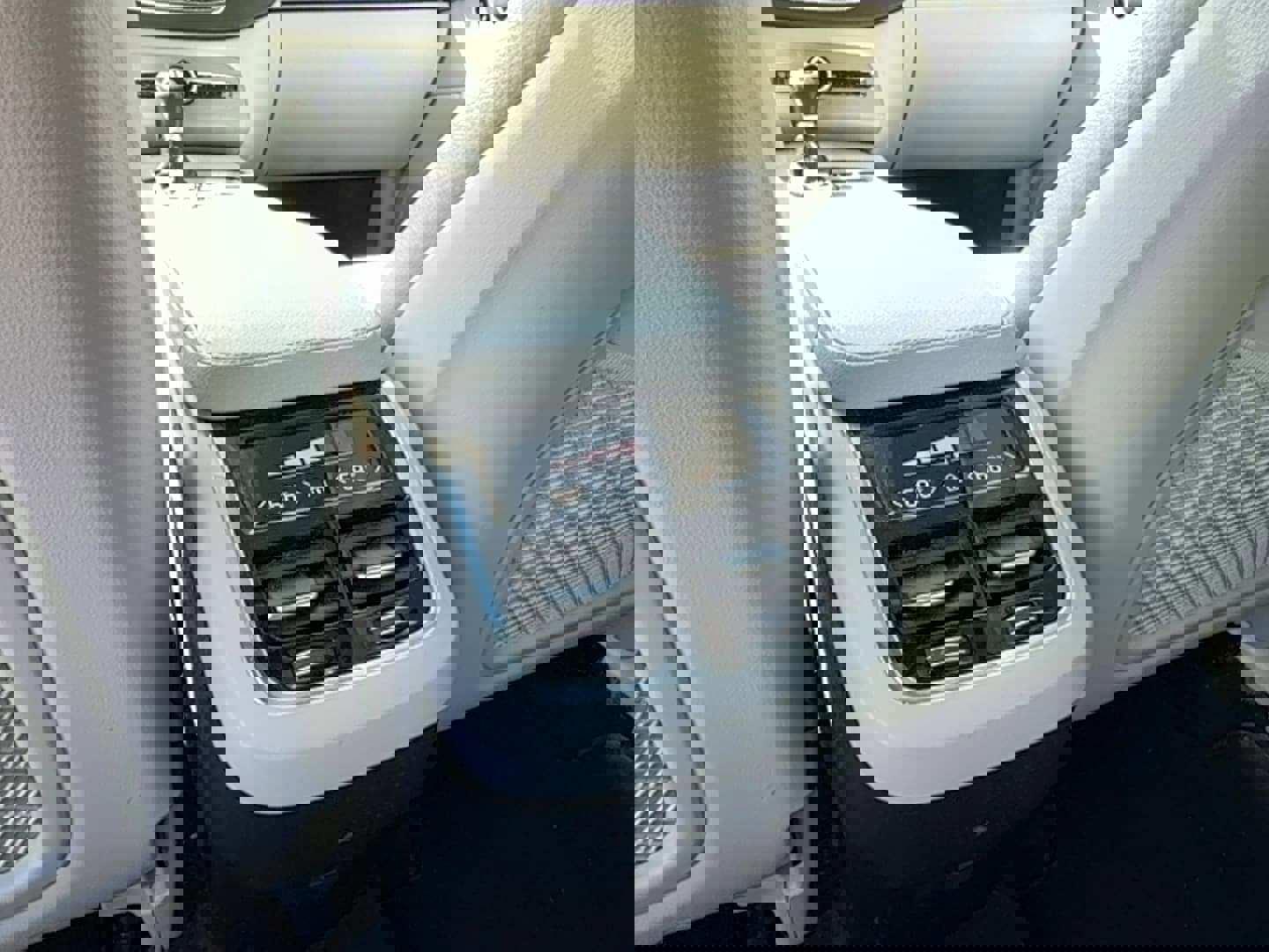 Used 2021 Volvo XC90 T5 Momentum w/ Protection Package Premier image 14