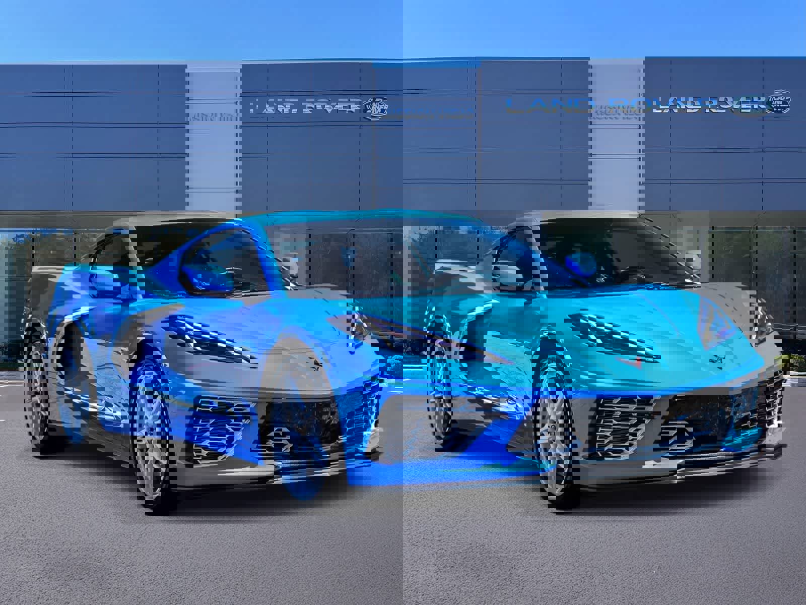 Used 2023 Chevrolet Corvette Stingray Coupe w/ Z51 Performance Package image 3