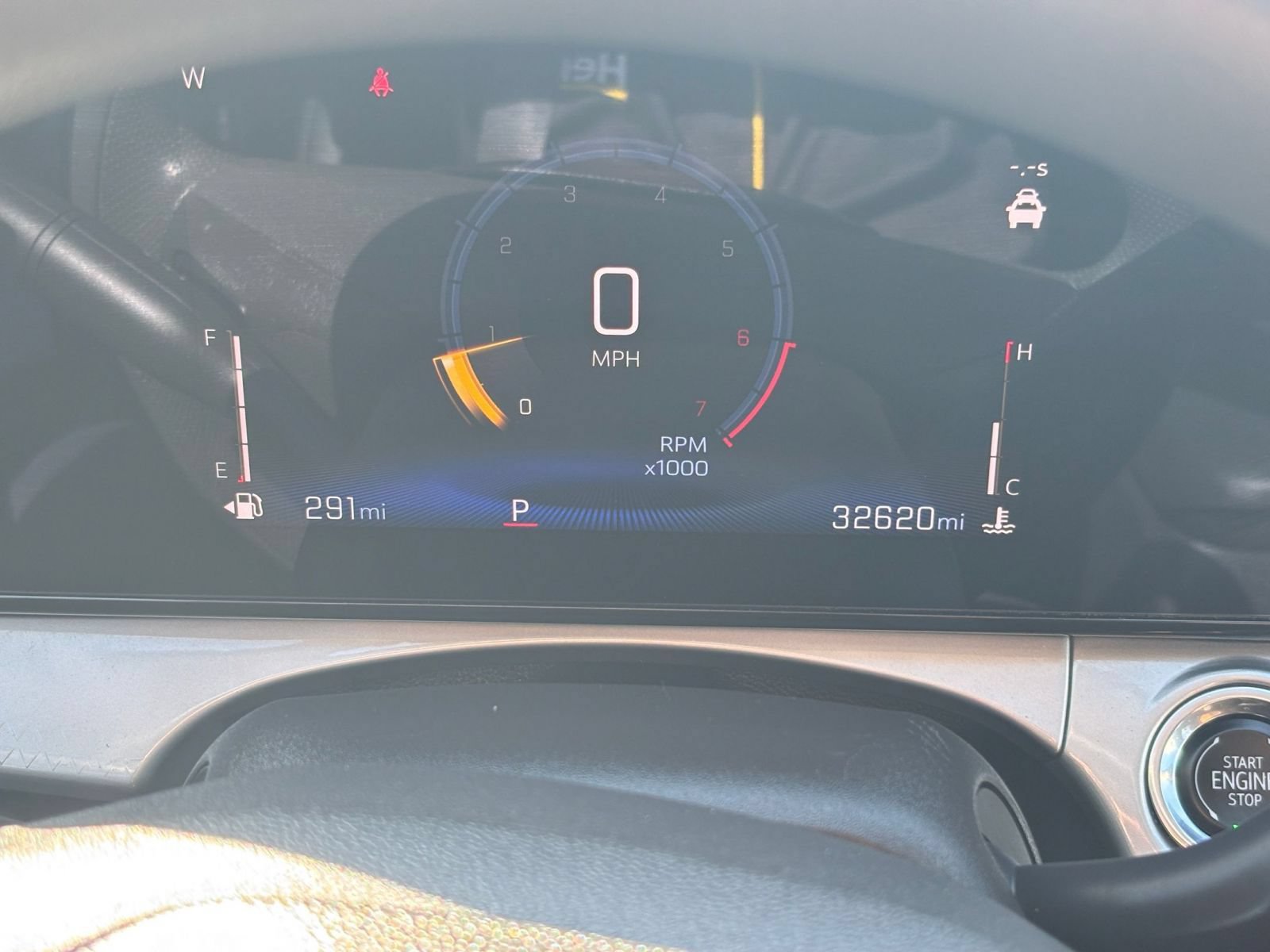 Used 2025 Chevrolet Trax LT FWD image 40