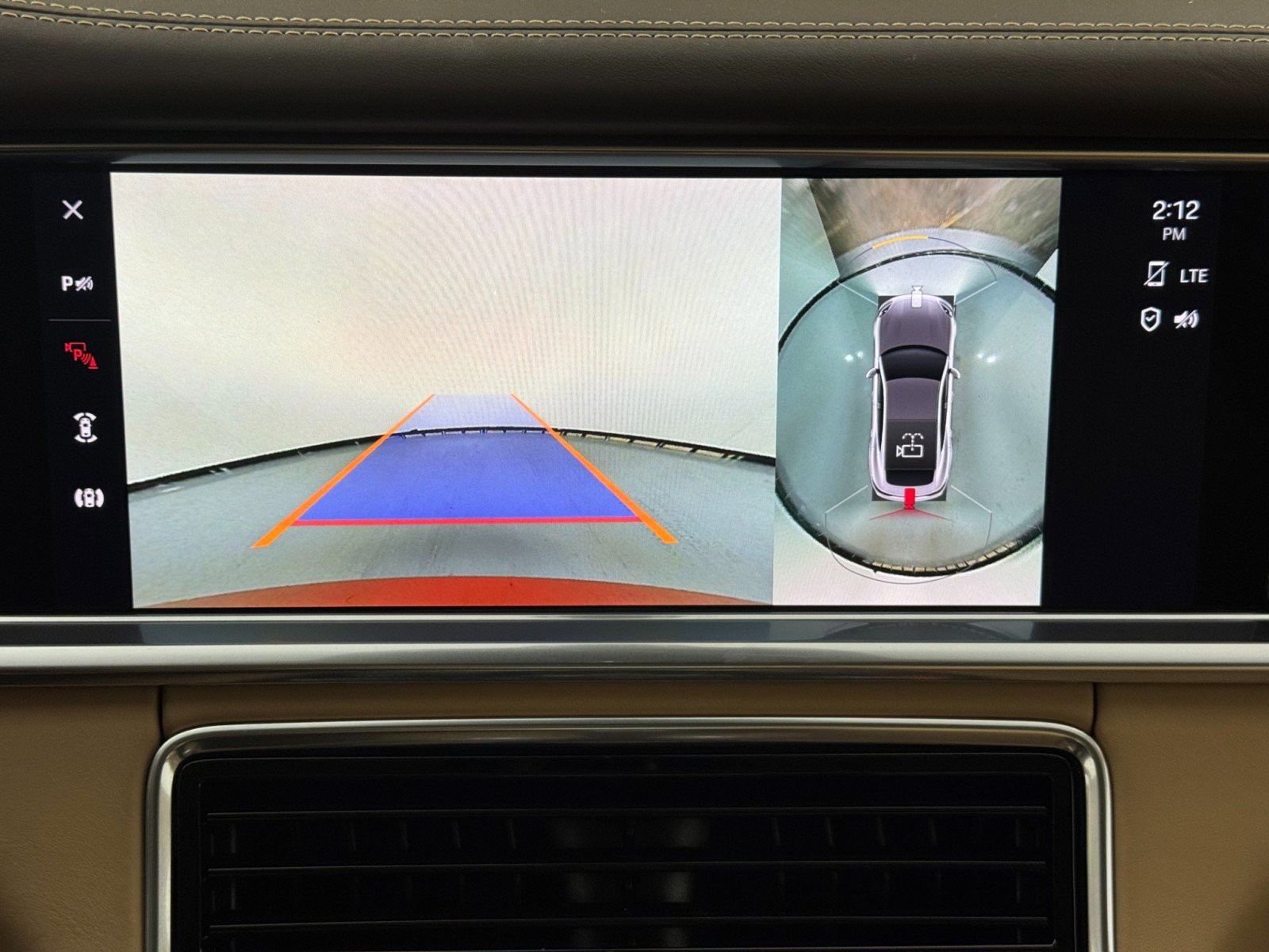 Used 2022 Porsche Panamera 4S Executive image 31