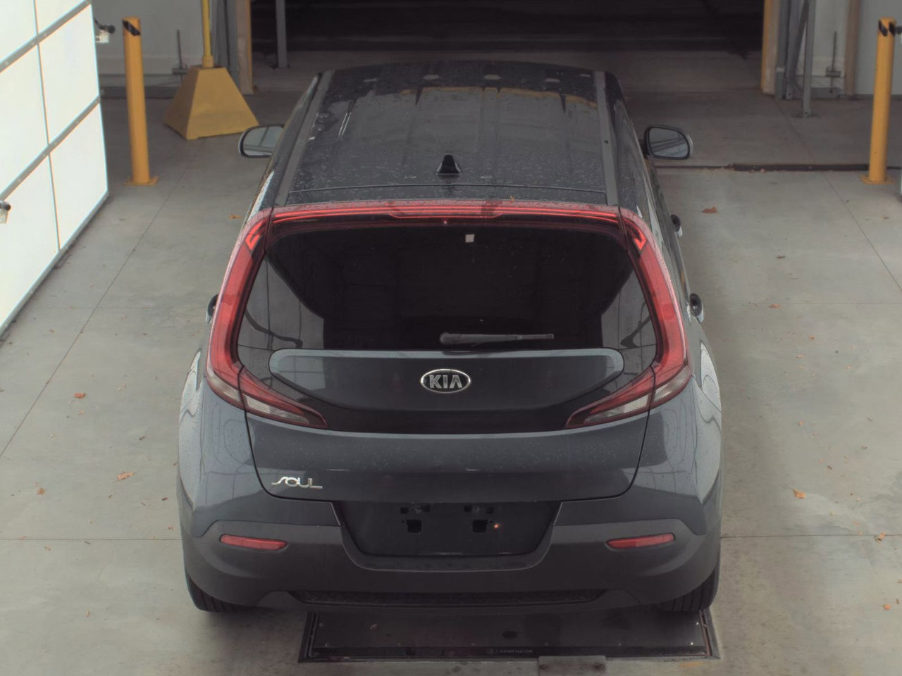 Used 2020 Kia Soul LX image 6