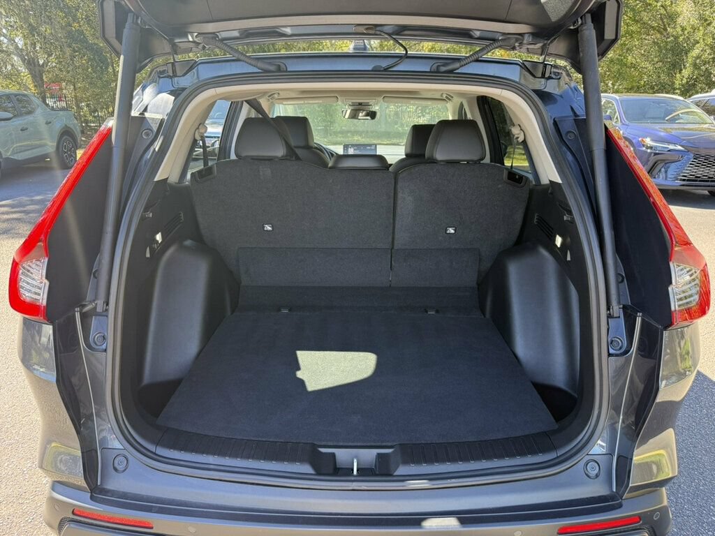 Used 2025 Honda CR-V EX-L image 3