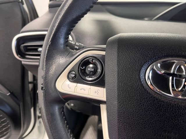 Used 2017 Toyota Prius Prime Plus w/ Carpet Mat Package image 25
