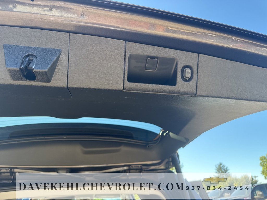 Used 2018 Chevrolet Tahoe LT image 40