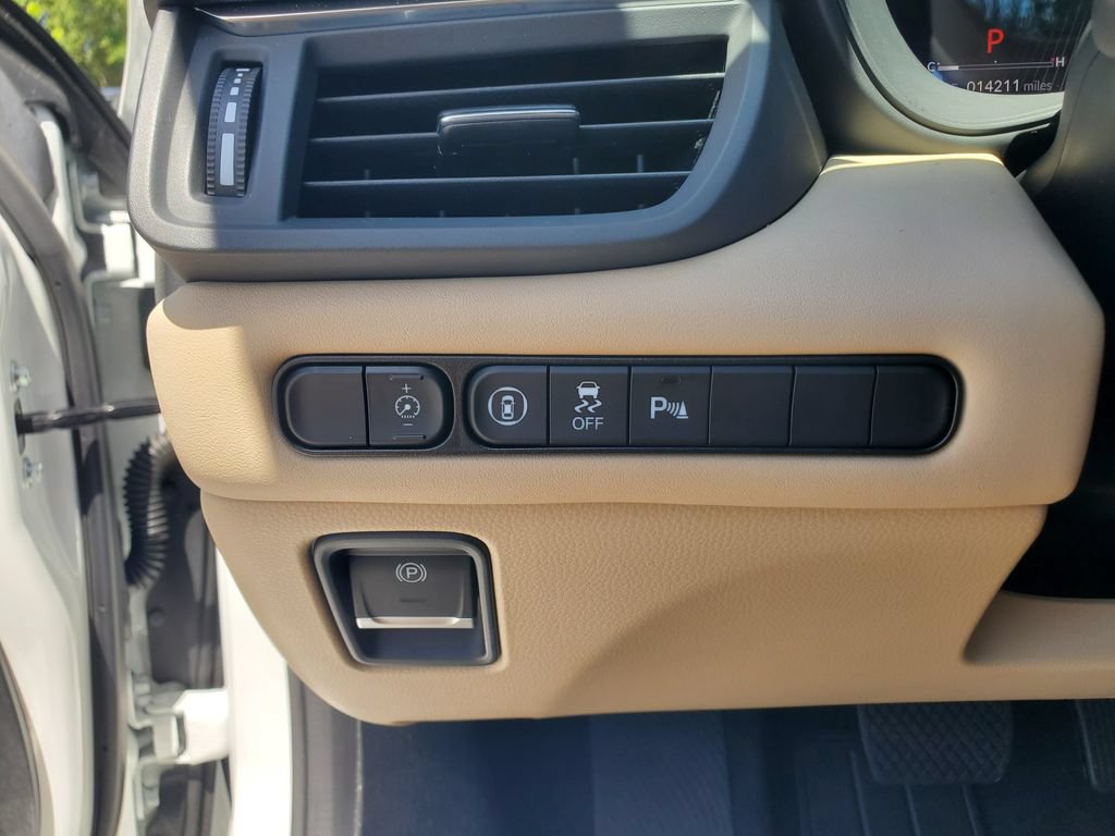 Certified 2025 Acura TLX w/ Technology Package FWD image 21